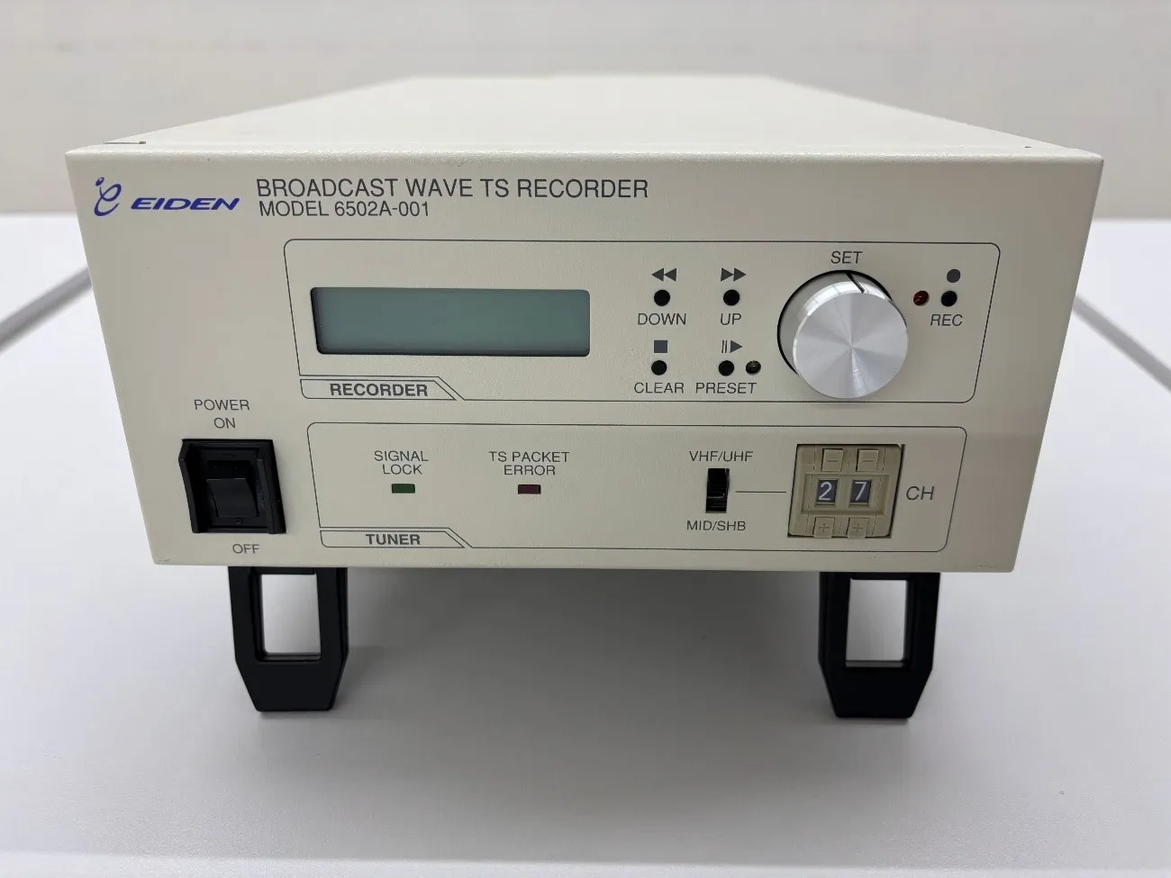 OFDM信号発生器“6502A”